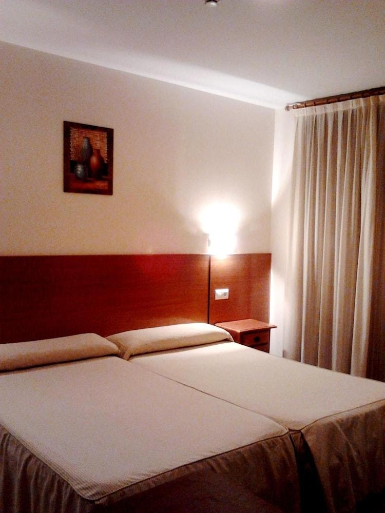 Eurico Hotel Toledo Exterior photo
